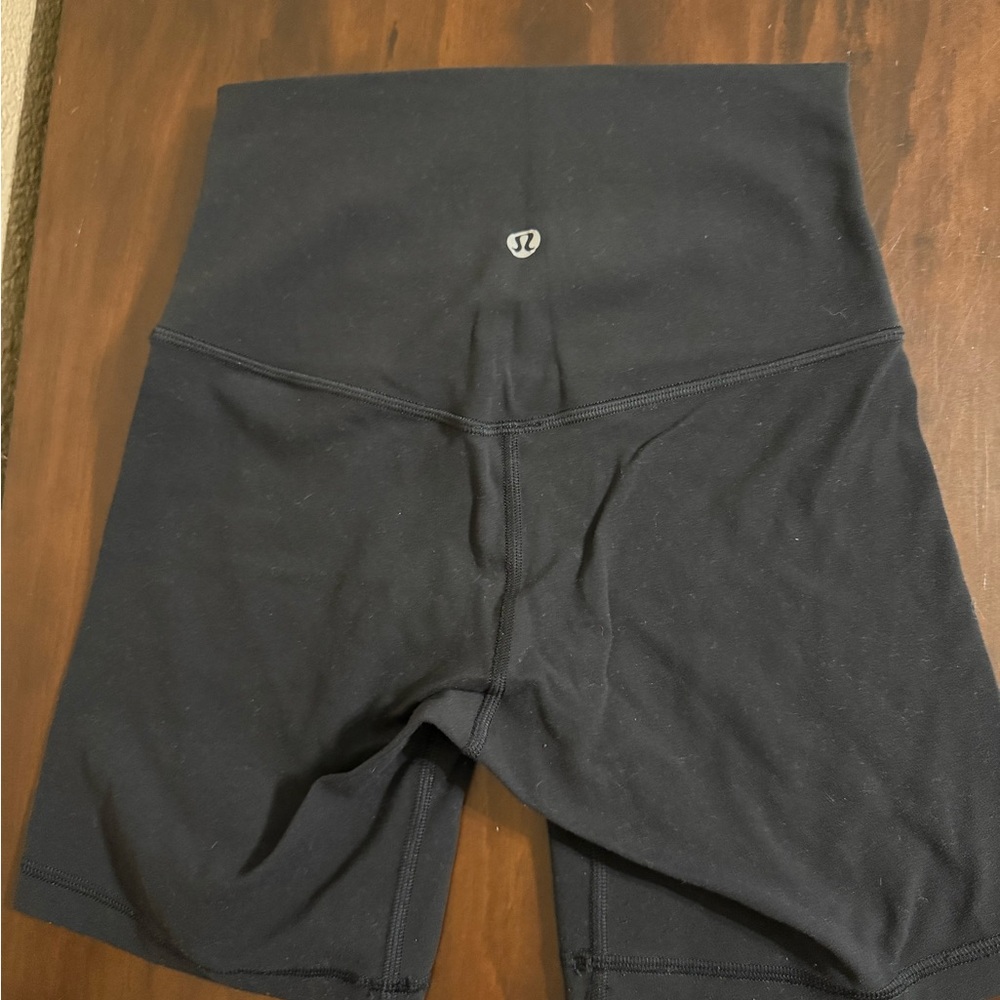 Lululemon Align bike short